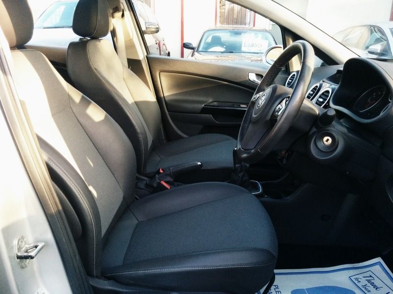 2008 Vauxhall Corsa Design 16V image 5