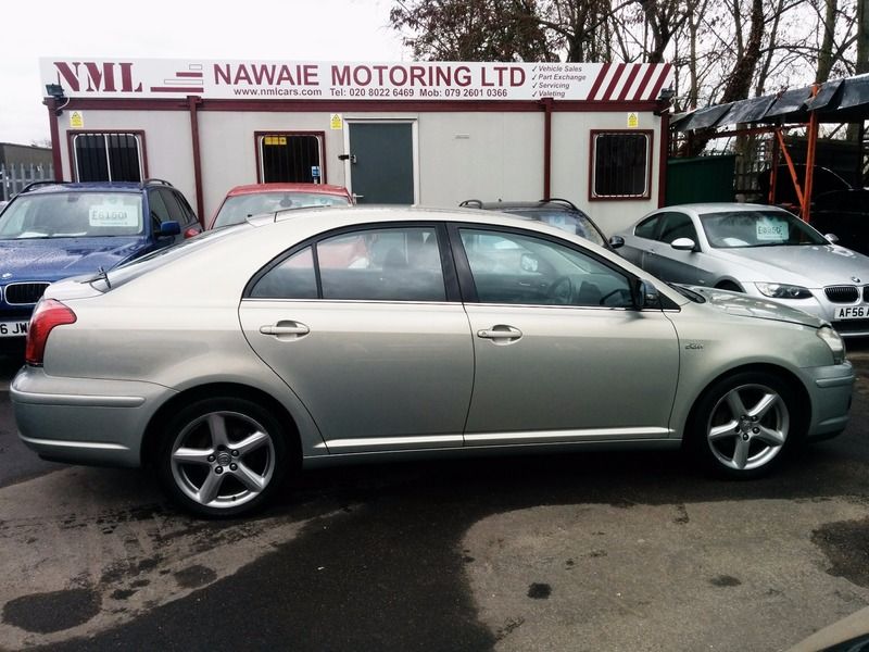 2008 Toyota Avensis T180 D-4D image 2