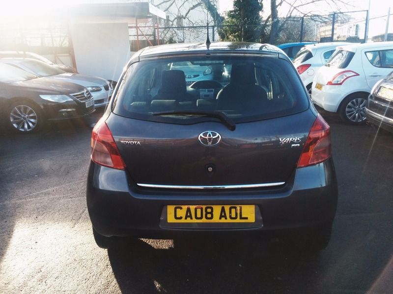 2008 Toyota Yaris TR VVTI image 2