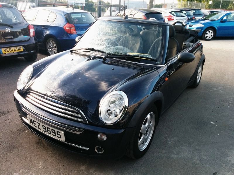2007 MINI Convertible ONE image 1