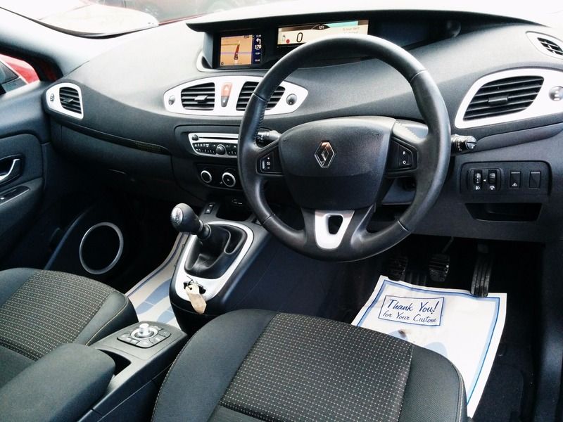 2010 Renault Scenic DCI image 4