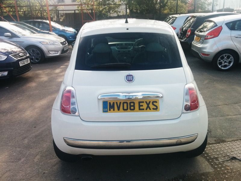 2008 Fiat 500 Lounge image 3