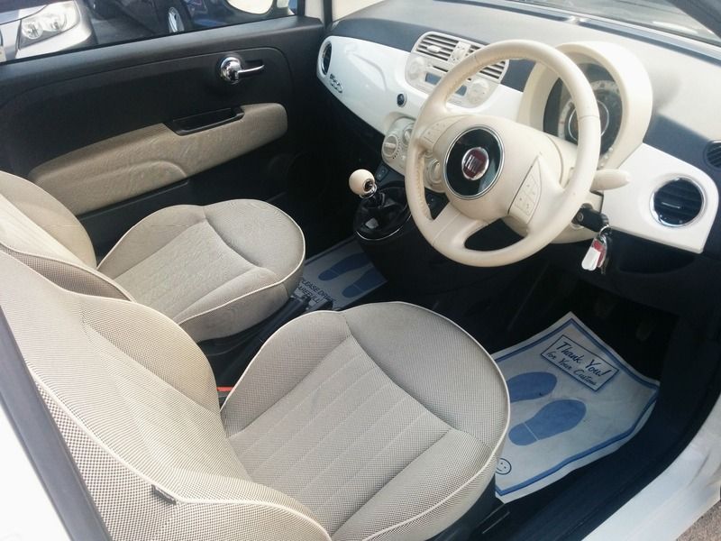 2008 Fiat 500 Lounge image 4