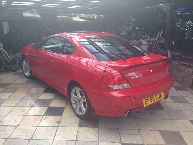 2005 Hyundai Coupe 2.0l se image 2