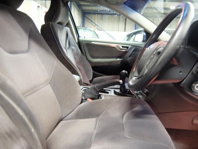 2003 VOLVO V70 2.4 S 5d image 4