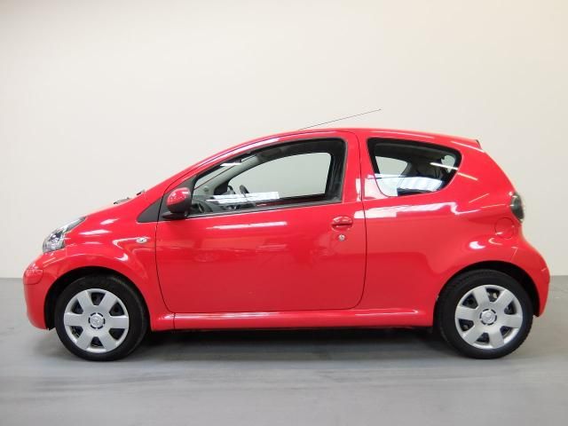 2009 TOYOTA AYGO 1.0 VVT-I PLUS 3d image 1
