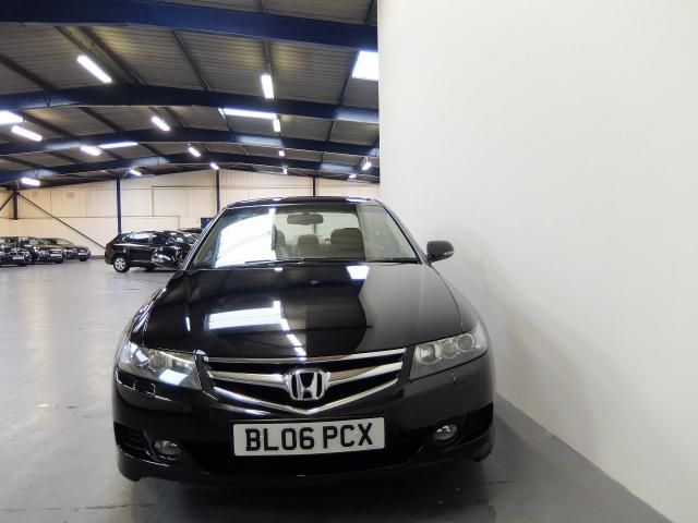 2006 HONDA ACCORD 2.0 VTEC 4d image 3