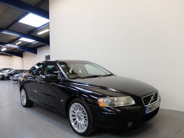 2005 VOLVO S60 2.4 SPORT T5 4d image 1