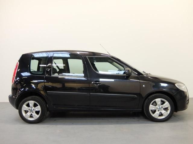 2008 SKODA ROOMSTER 1.6 2 16V 5d image 2