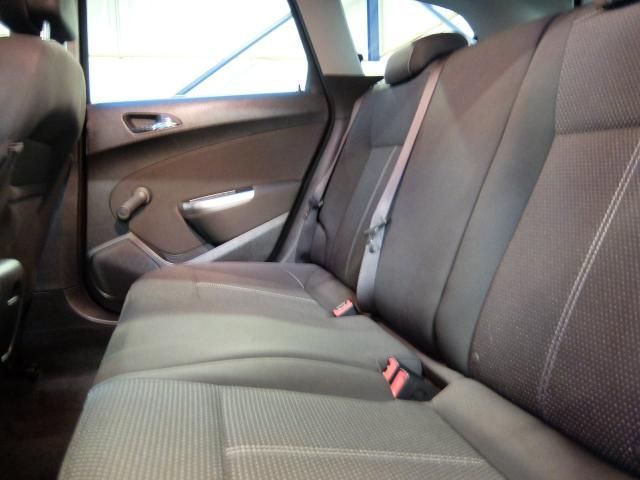 2011 VAUXHALL ASTRA 1.7 SRI CDTI 5d image 5