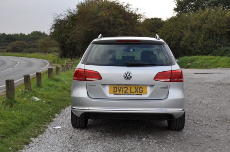 2012 Volkswagen Passat 1.6 TDI SE 5dr image 3