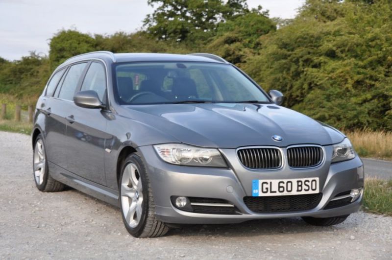 2010 BMW 3 SERIES 2.0TD 318d 5dr image 1