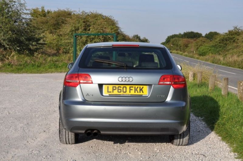 2011 Audi A3 1.8 TFSI Sport Sportback 5dr image 3