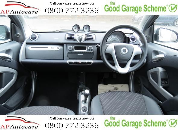 2011 Smart ForTwo Pulse MHD 2dr image 4