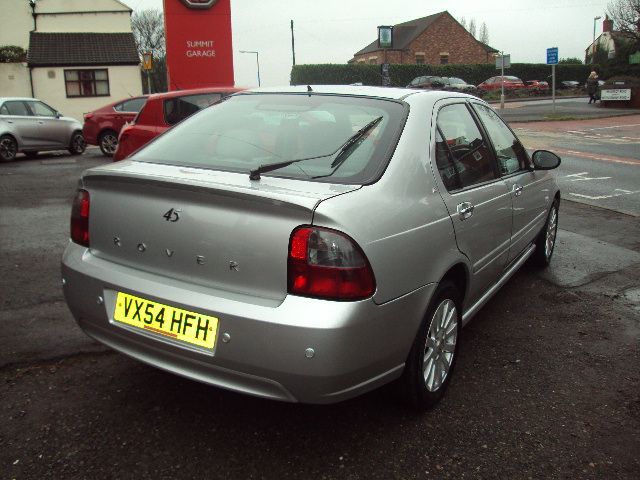 2004 ROVER 45 1.6 CLUB SE 5dr image 3