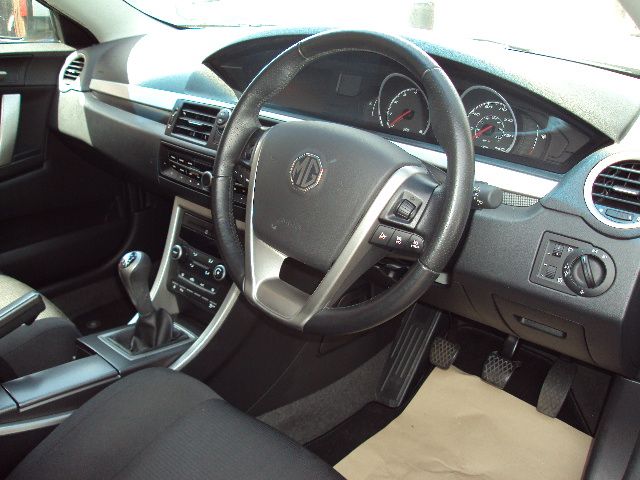 2012 MG MG6 1.8T SE 4dr image 4