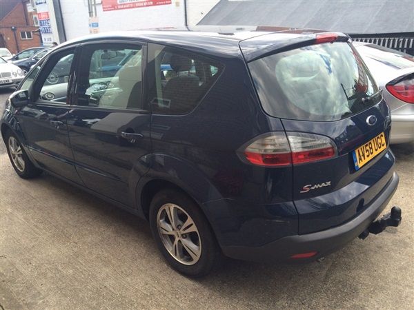 2009 Ford S-Max 2.0 TDCi Zetec image 3