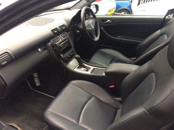 2003 Mercedes-Benz C Class 1.8 C200 image 5