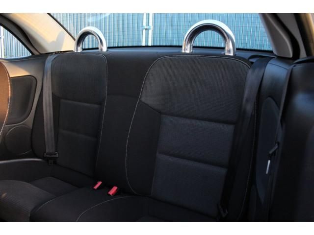 2010 Peugeot 207 1.6 VTi 120 Sport image 5