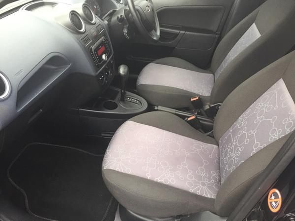 2008 Ford Fiesta 1.6 Style Climate 5dr image 5