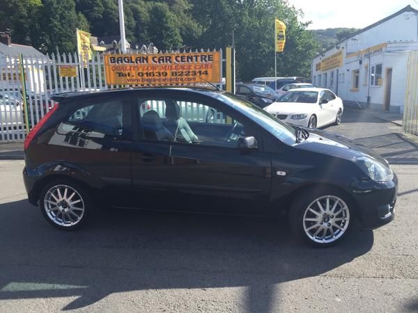 2008 Ford Fiesta 1.6 TDCi Zetec S 3dr image 3