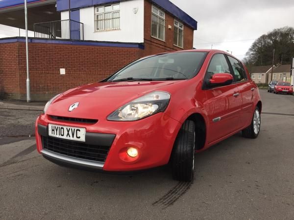 2010 Renault Clio 1.2 T 16v 5dr image 3