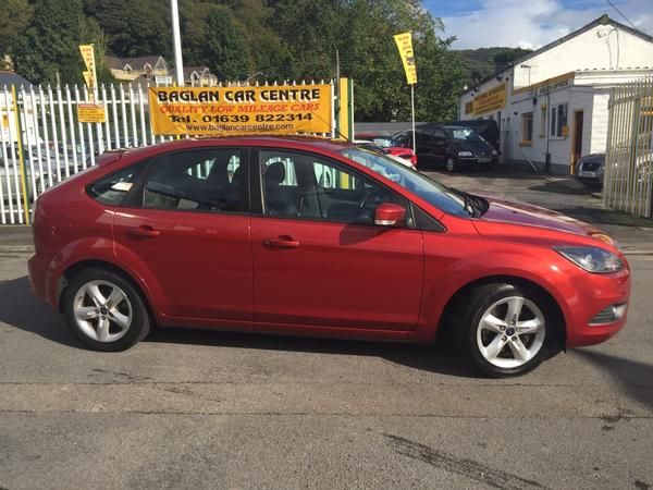 2010 Ford Focus 1.8 TDCi Zetec 5dr image 3