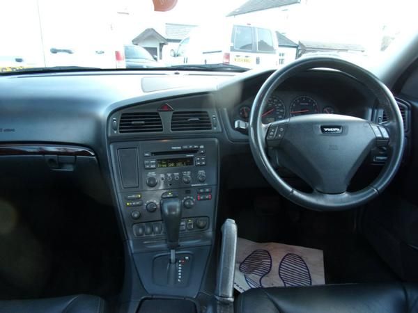 2001 Volvo S60 2.4 T S 4dr image 4