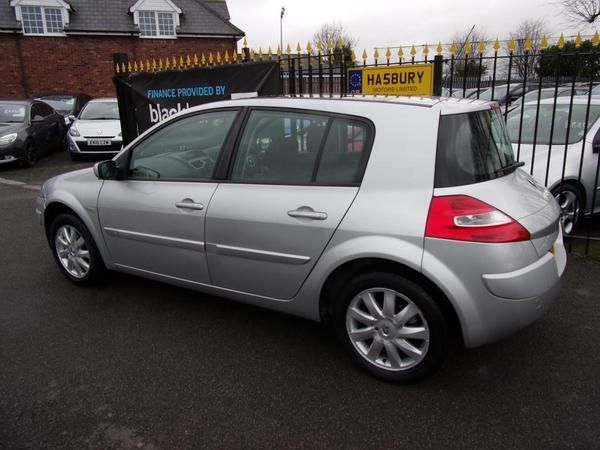 2006 Renault Megane 1.4 16v 5dr image 2