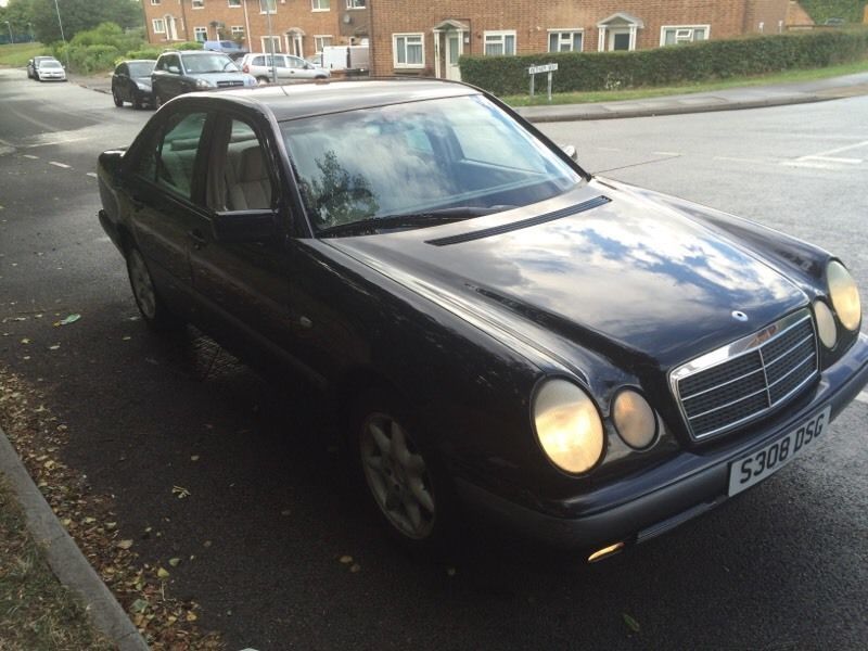 1990 Mercedes e240 2.4 12 month mot! image 2