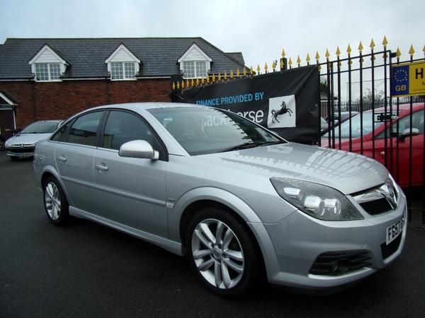 2008 Vauxhall Vectra 1.8 i VVT SRi 5dr image 1