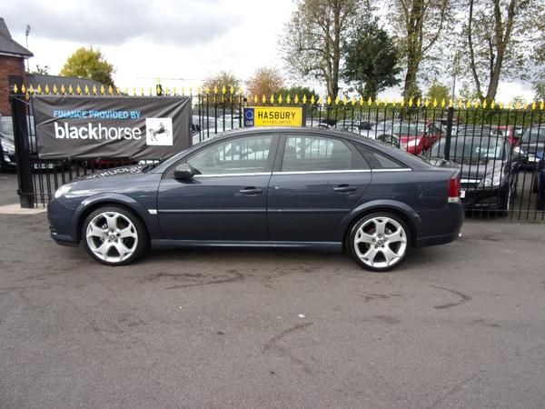 2006 Vauxhall Vectra 1.9 CDTi 16v SRi 5dr image 2