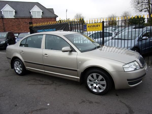 2004 Skoda Superb 1.9 TDI 4dr image 4
