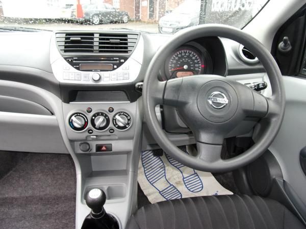 2010 Nissan Pixo 1.0 N-TEC 5dr image 4