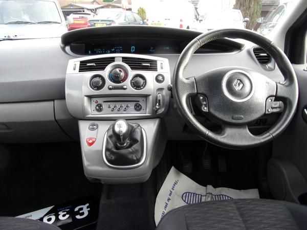 2008 Renault Grand Scenic 1.5 dCi 5dr image 4