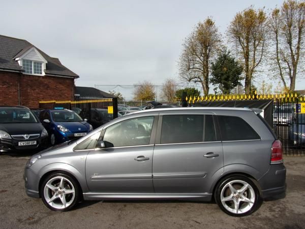 2007 Vauxhall Zafira 1.8 i 16v SRi 5dr image 3