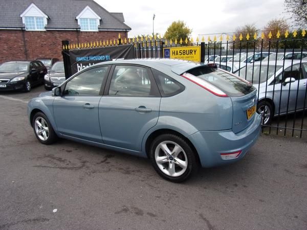 2008 Ford Focus 1.8 Zetec 5dr image 3