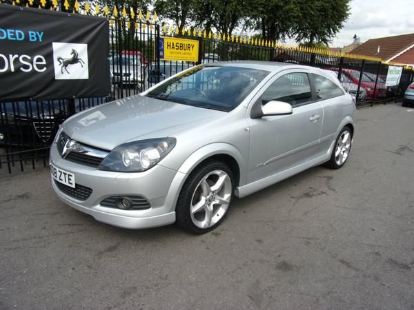 2008 Vauxhall Astra 1.8 i VVT 16v SRi Sport 3dr image 1