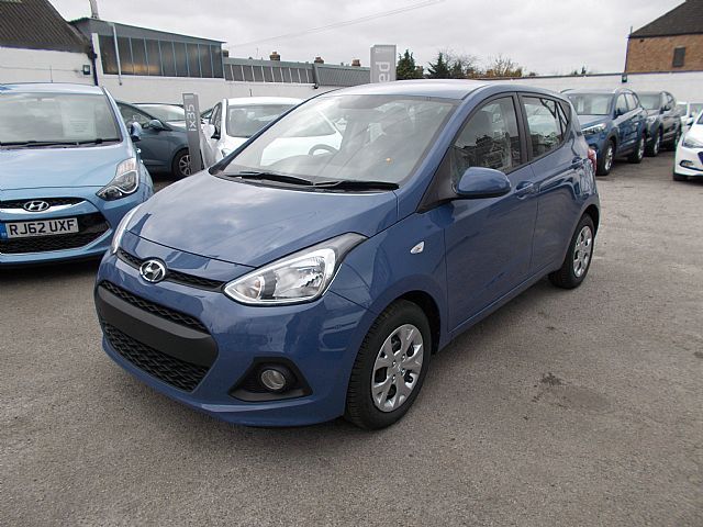 2015 HYUNDAI I10 1.0 Se 5dr image 1