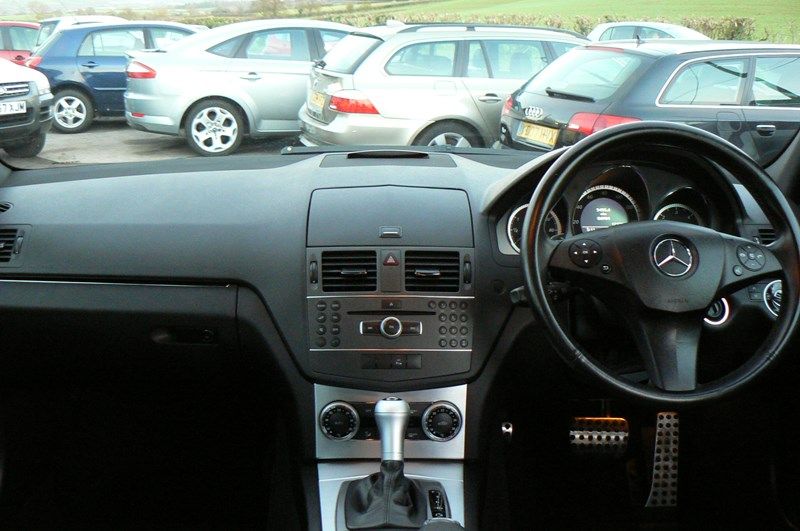 2010 MERCEDES C220 Sport image 4