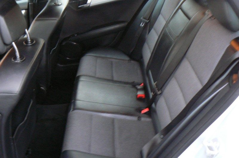 2010 MERCEDES C220 Sport image 5