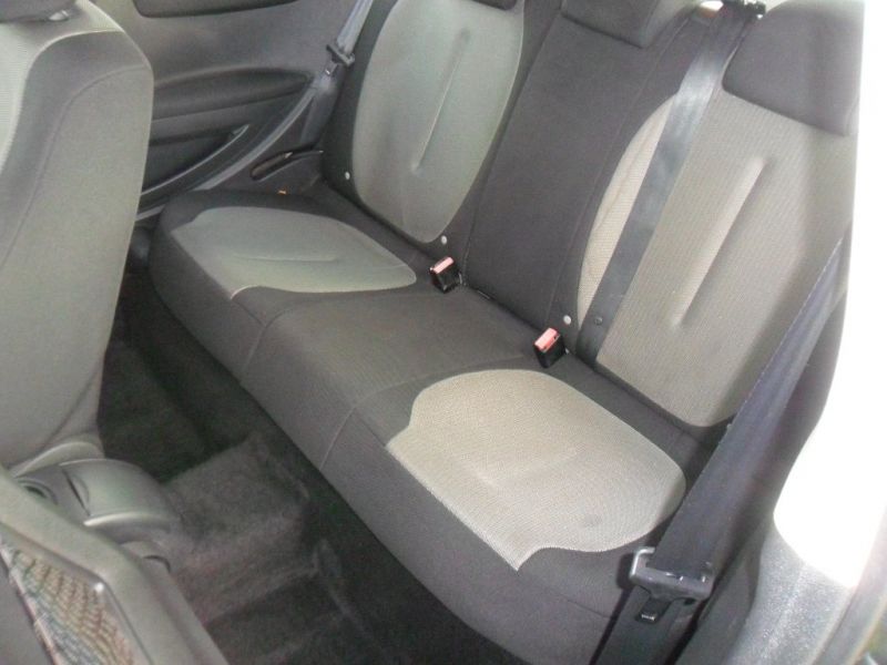 2005 Citroen C4 1.6 HDi 16v VTR 3dr image 5