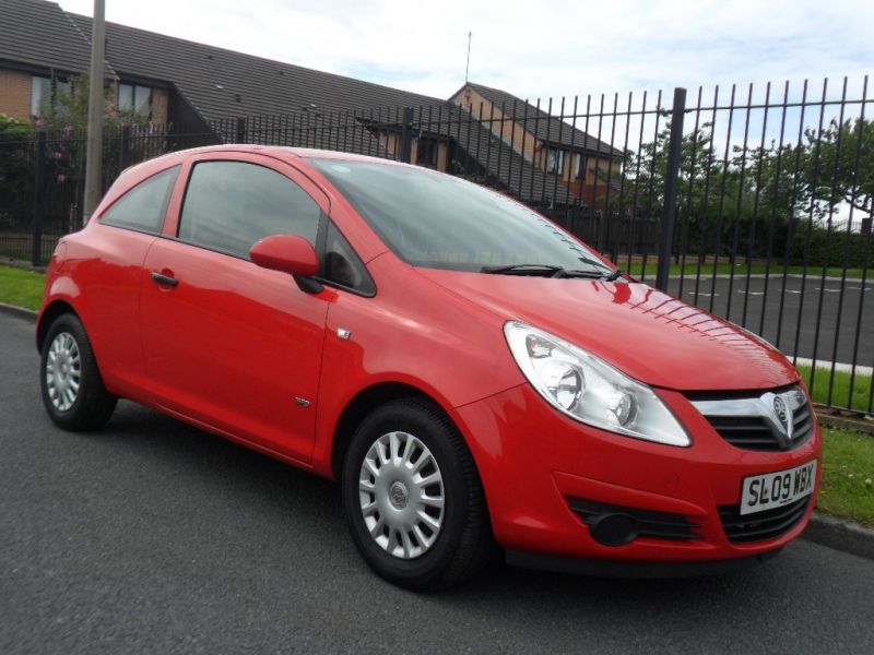 2009 Vauxhall Corsa 1.2 i 16v Life 3dr image 1