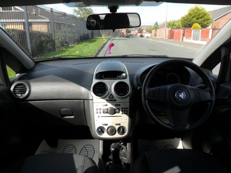 2008 Vauxhall Corsa 1.3 CDTi 16v Life 5dr image 4