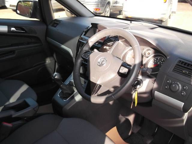2012 Vauxhall Zafira 1.6 5DR image 3
