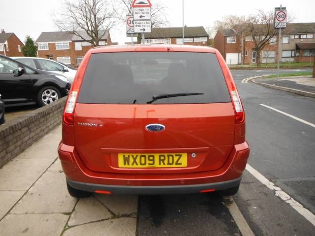 2009 FORD FUSION 1.6 Plus 5dr image 3
