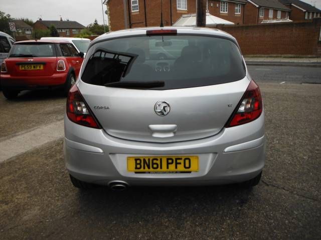 2011 VAUXHALL CORSA 1.2 SXi 5dr image 3