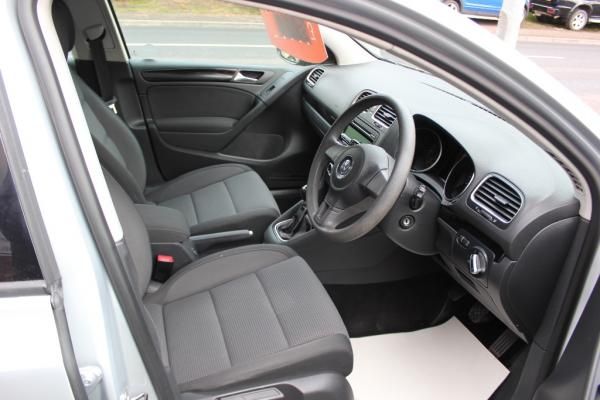 2009 VOLKSWAGEN Golf 2.0 TDI SE image 4