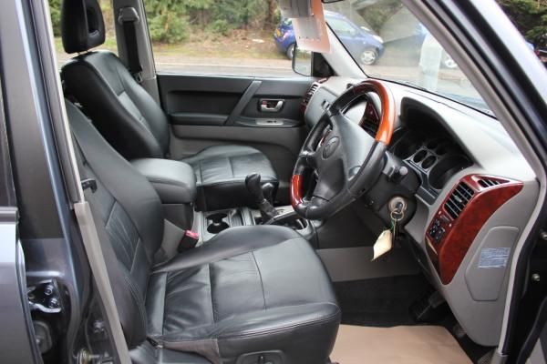 2006 Mitsubishi Shogun 3.2 5dr image 4