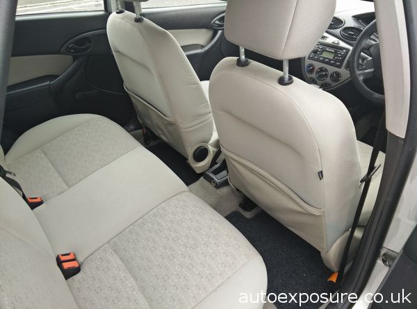 2004 Ford Focus 1.6 LX Auto image 5